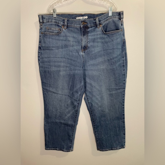 Lands’ End Women’s Jeans Size 22W Medium Wash Denim Straight Leg 5 Pocket - Picture 1 of 15